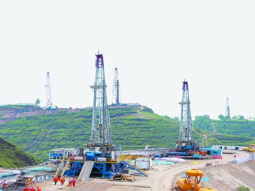 �L�c�����@��ʩ���F��