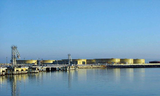 ���σ���