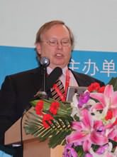 發言題目：北美地區非常規氣的開發和中加合作